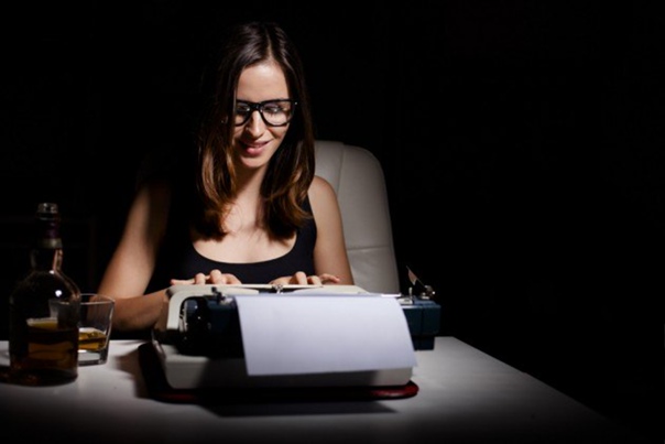 Read more about the article Novel Writing 101: Key Dos and Don’ts for Every Author